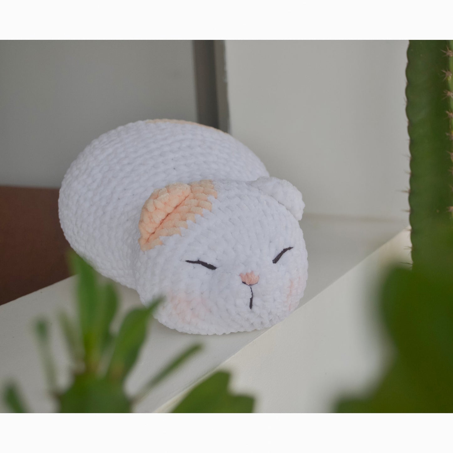 Crochet cat pattern: Marshmallow Kittie | Amigurumi cat pattern | English PDF pattern